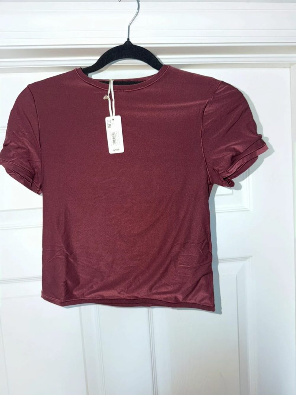 Aerie Smoothez Royal Berry crew tee medium NWT